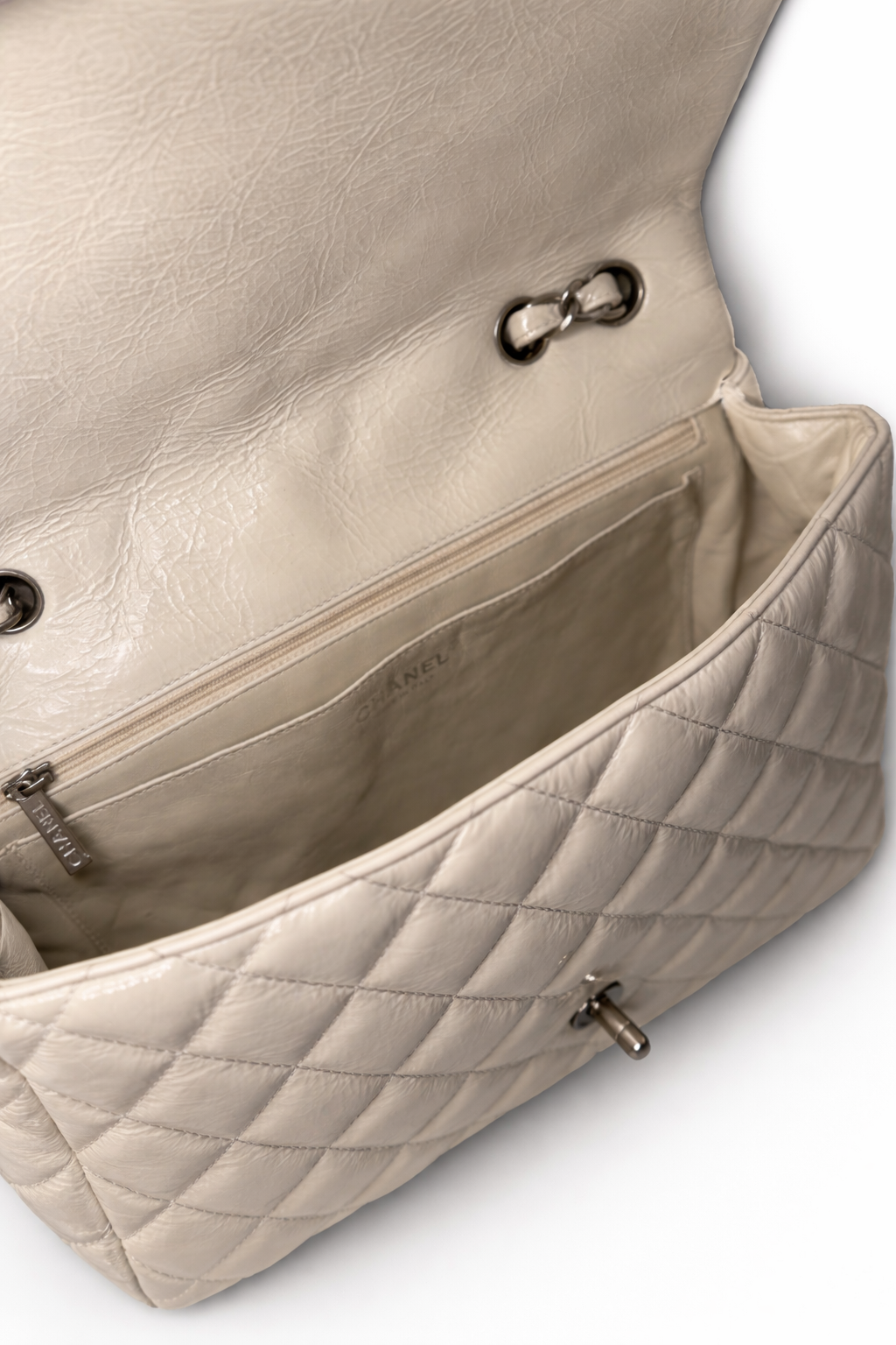 Chanel Jumbo Classic Flap Bag – Light Grey Patent Leather