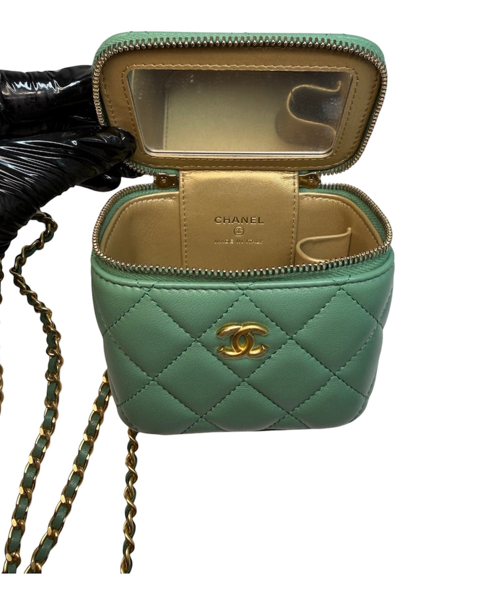 Chanel Pearl Crush Mini Vanity Case In Green Quilted Lambskin With Gold Hardware