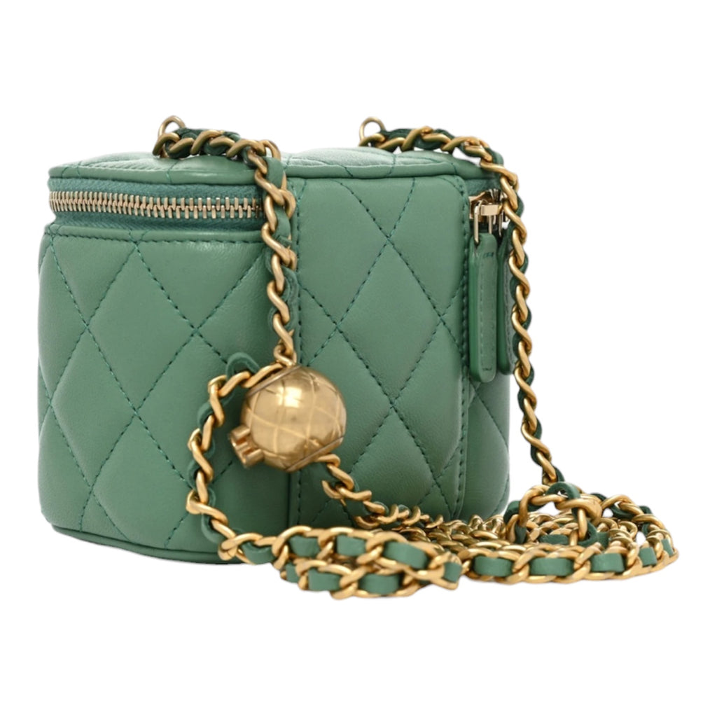 Chanel Pearl Crush Mini Vanity Case In Green Quilted Lambskin With Gold Hardware