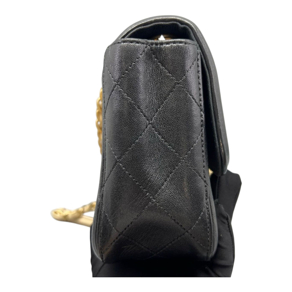 Chanel Medium Flap Bag In Beige And Black Lambskin Quilted Leather