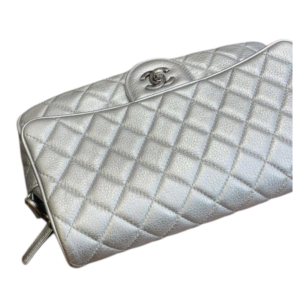 Chanel Flap Bag In Metallic Calfskin Quilted Leather With Ruthenium Hardware