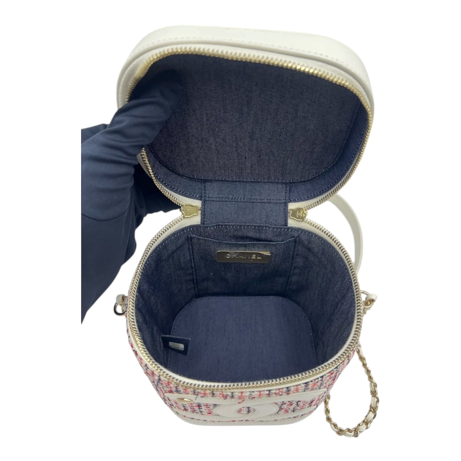 Chanel Vanity Case In White Tweed Leather With Gold Hardware